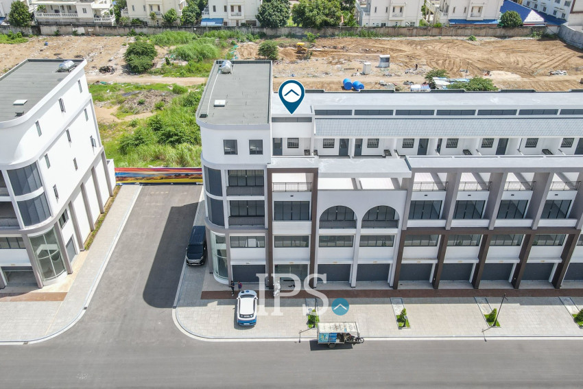 5 Bedroom Shophouse For Sale  - Phnom Penh Park, Phnom Penh