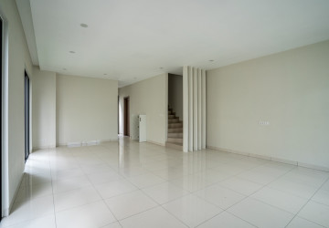 4 Bedroom Villa Plus Touch Type B For Rent - Borey Chankiri, Preaek Kampues, Phnom Penh thumbnail