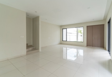4 Bedroom Villa Plus Touch Type B For Rent - Borey Chankiri, Preaek Kampues, Phnom Penh thumbnail
