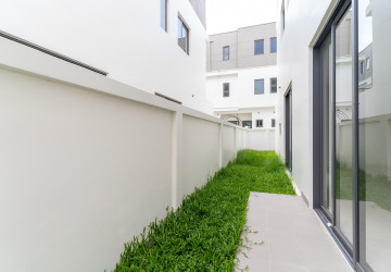 4 Bedroom Villa Plus Touch Type B For Rent - Borey Chankiri, Preaek Kampues, Phnom Penh thumbnail