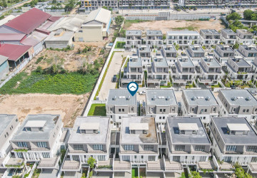 4 Bedroom Villa Plus Touch Type B For Rent - Borey Chankiri, Preaek Kampues, Phnom Penh thumbnail