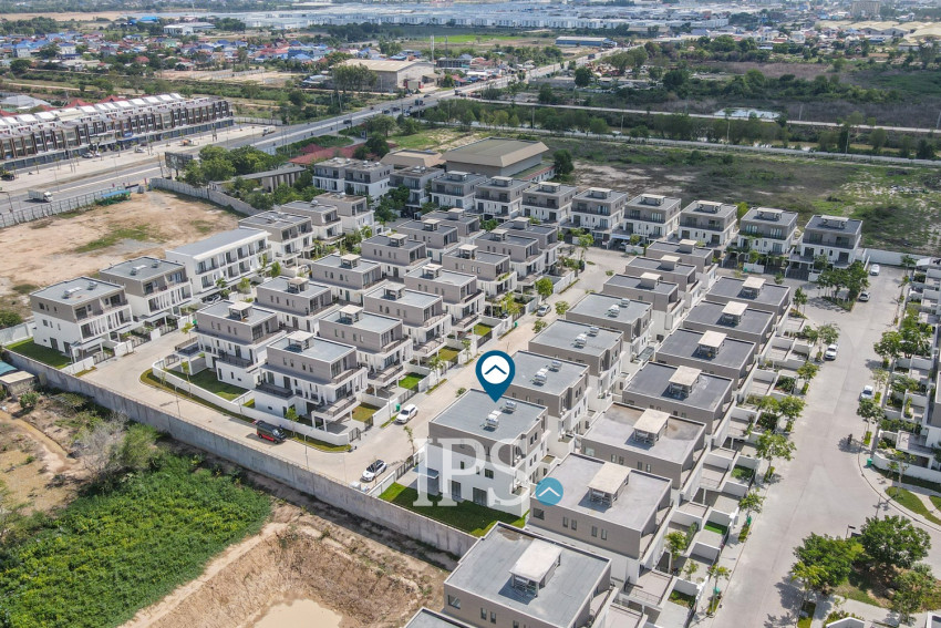 4 Bedroom Villa Plus Touch Type B For Rent - Borey Chankiri, Preaek Kampues, Phnom Penh