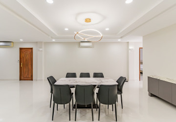 3 Bedroom Serviced Penthouse Apartment For Rent - BKK1, Phnom Penh thumbnail