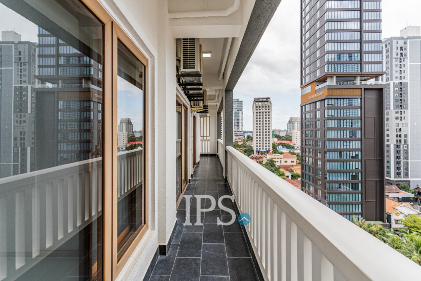 3 Bedroom Serviced Penthouse Apartment For Rent - BKK1, Phnom Penh