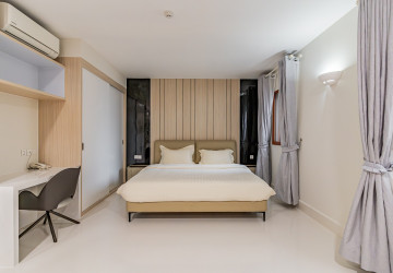 3 Bedroom Serviced Penthouse Apartment For Rent - BKK1, Phnom Penh thumbnail