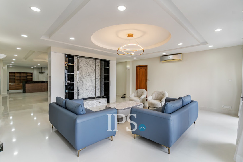 3 Bedroom Serviced Penthouse Apartment For Rent - BKK1, Phnom Penh