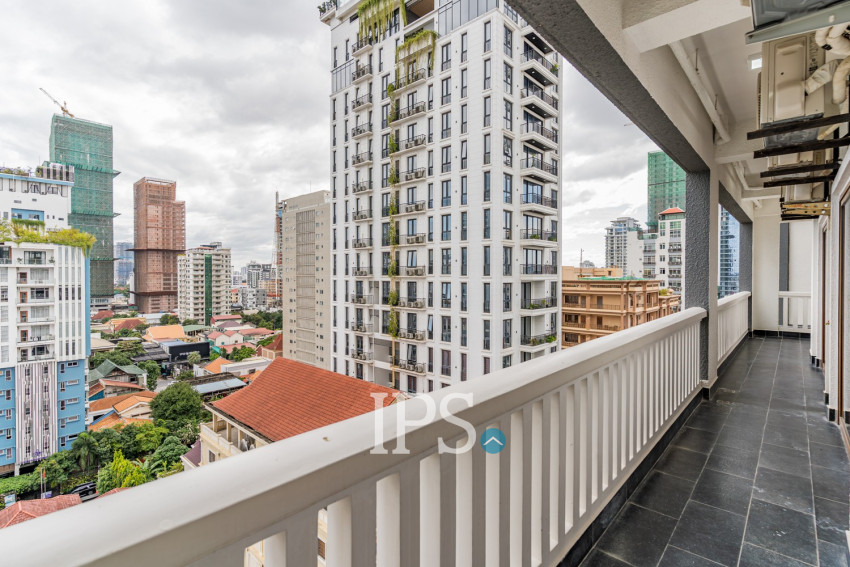 3 Bedroom Serviced Penthouse Apartment For Rent - BKK1, Phnom Penh