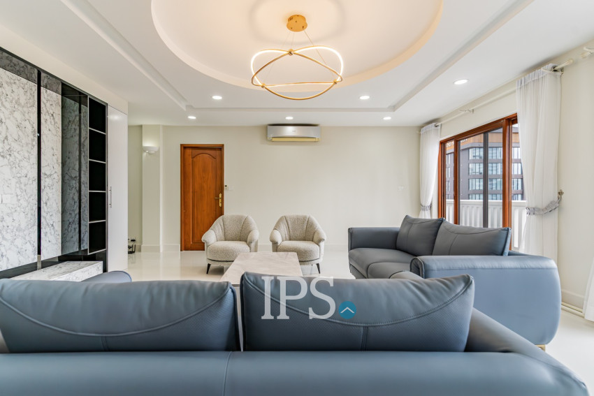 3 Bedroom Serviced Penthouse Apartment For Rent - BKK1, Phnom Penh