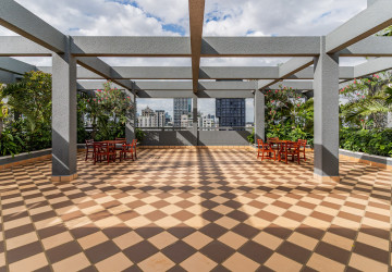 3 Bedroom Serviced Penthouse Apartment For Rent - BKK1, Phnom Penh thumbnail