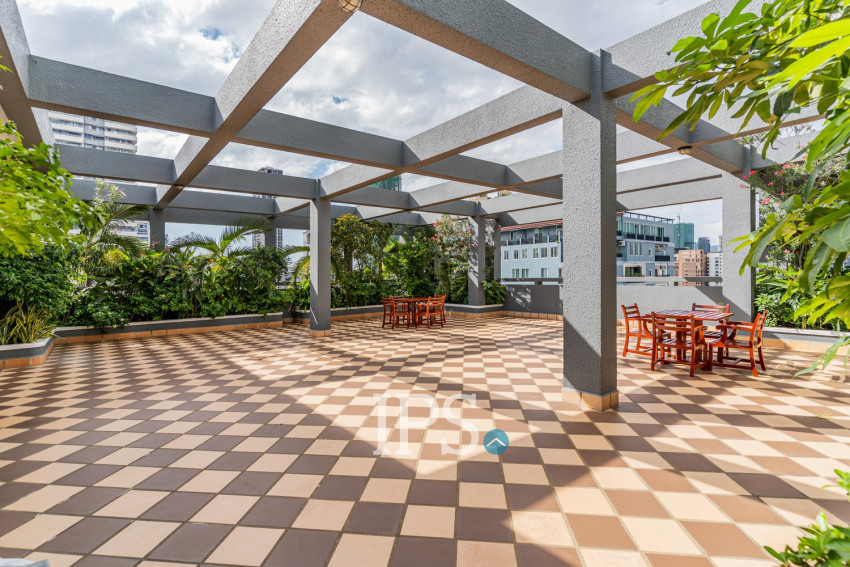 3 Bedroom Serviced Penthouse Apartment For Rent - BKK1, Phnom Penh