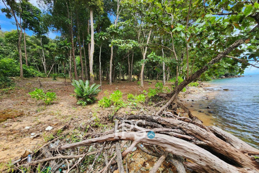 42,000 Sqm Beach Front  Land For Sale - Kaoh Rong Sanloem, Sihanouk Province