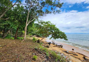42,000 Sqm Beach Front  Land For Sale - Kaoh Rong Sanloem, Sihanouk Province thumbnail