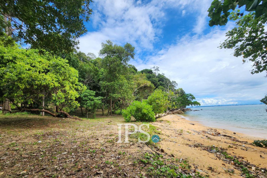 42,000 Sqm Beach Front  Land For Sale - Kaoh Rong Sanloem, Sihanouk Province