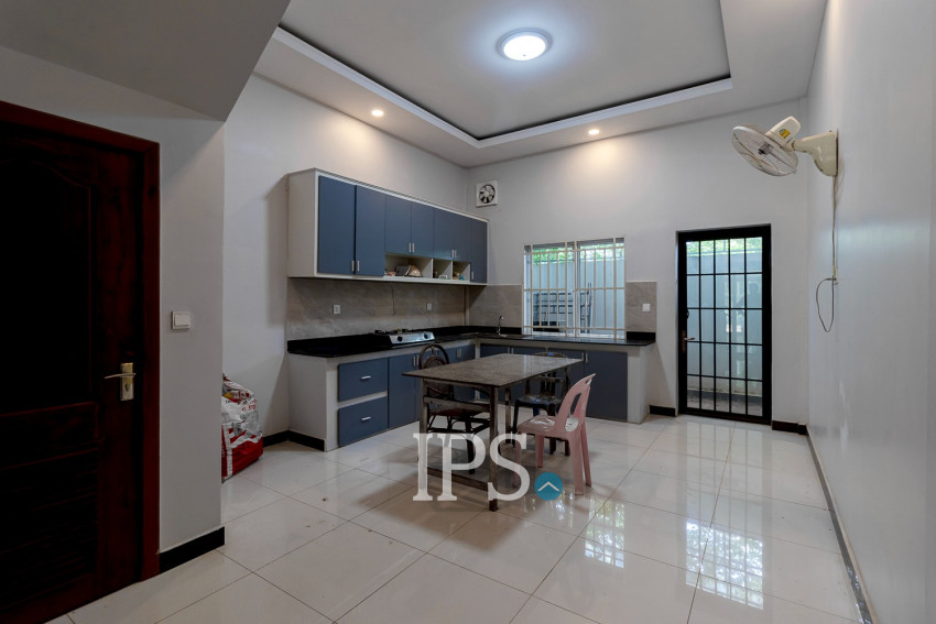 4 Bedroom Shophouse For Rent - Kouk Chak, Siem Reap