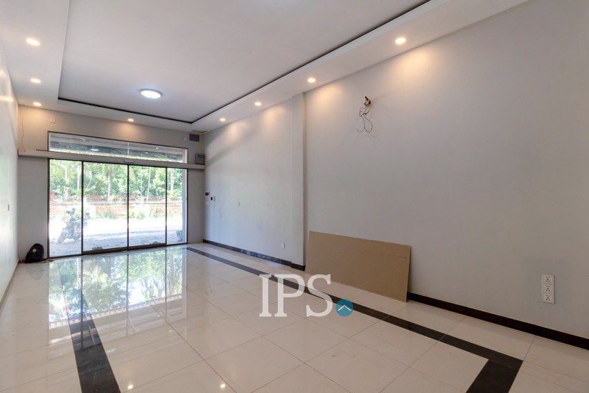 4 Bedroom Shophouse For Rent - Kouk Chak, Siem Reap