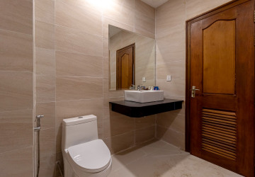 4 Bedroom Shophouse For Rent - Kouk Chak, Siem Reap thumbnail