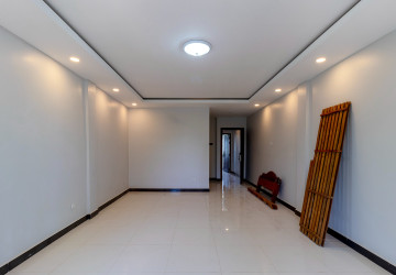 4 Bedroom Shophouse For Rent - Kouk Chak, Siem Reap thumbnail