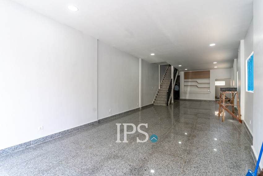 80 Sqm Shophouse For Rent - Srah Chork, Phnom Penh