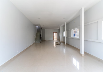 80 Sqm Shophouse For Rent - Srah Chork, Phnom Penh thumbnail