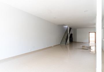 80 Sqm Shophouse For Rent - Srah Chork, Phnom Penh thumbnail