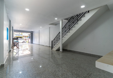 80 Sqm Shophouse For Rent - Srah Chork, Phnom Penh thumbnail