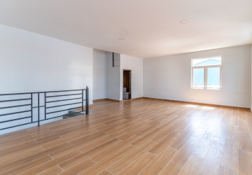 80 Sqm Shophouse For Rent - Srah Chork, Phnom Penh thumbnail