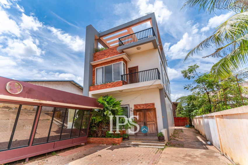 3 Bedroom Villa For Rent - Sangkat Siem Reap, Siem Reap