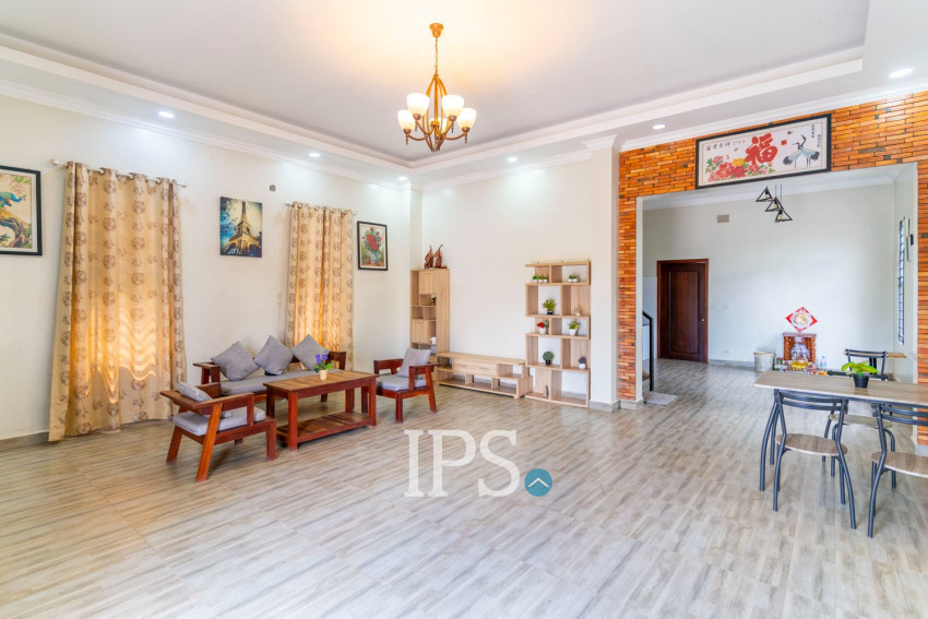 3 Bedroom Villa For Rent - Sangkat Siem Reap, Siem Reap