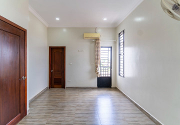 3 Bedroom Villa For Rent - Sangkat Siem Reap, Siem Reap thumbnail