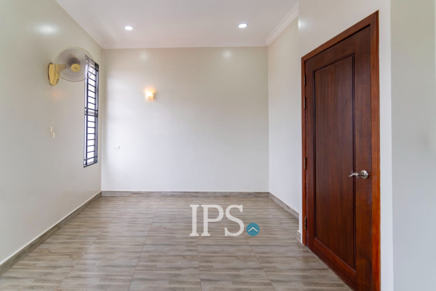 3 Bedroom Villa For Rent - Sangkat Siem Reap, Siem Reap
