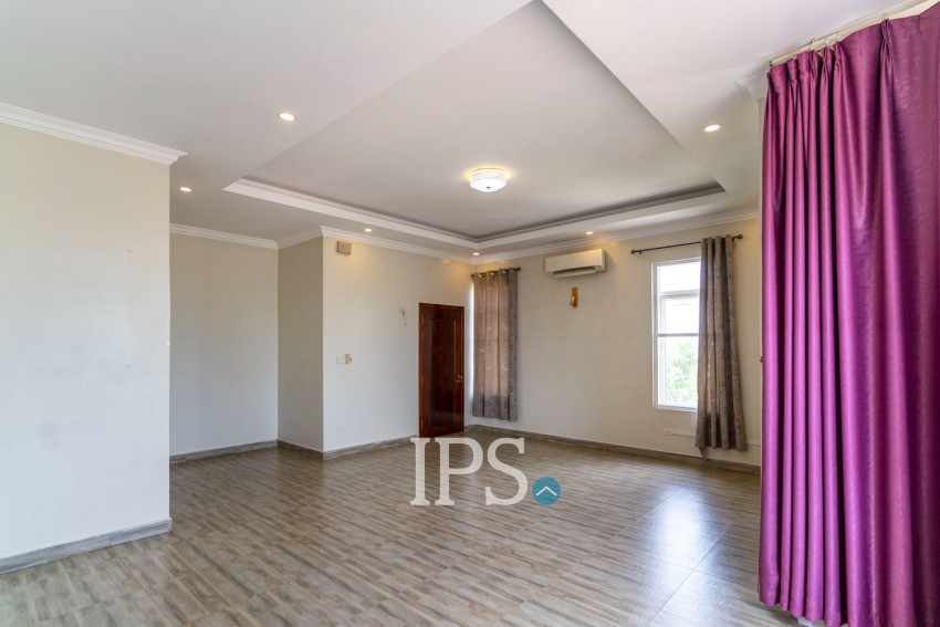 3 Bedroom Villa For Rent - Sangkat Siem Reap, Siem Reap