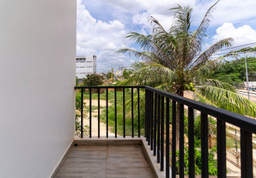 3 Bedroom Villa For Rent - Sangkat Siem Reap, Siem Reap thumbnail