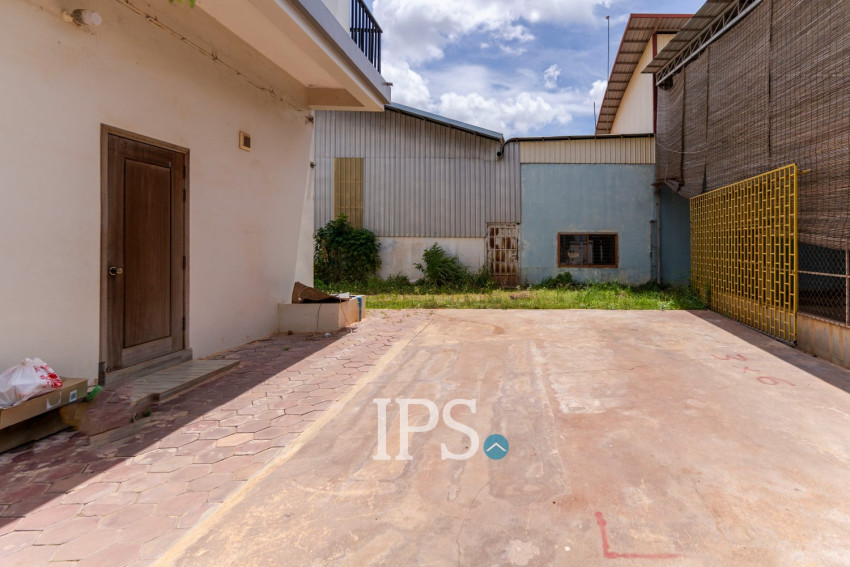 3 Bedroom Villa For Rent - Sangkat Siem Reap, Siem Reap