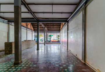 366 Sqm Retail Space For Rent - Sala Kamreuk, Siem Reap thumbnail