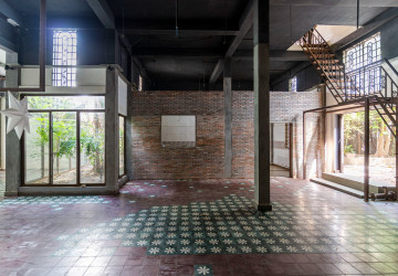 366 Sqm Retail Space For Rent - Sala Kamreuk, Siem Reap thumbnail