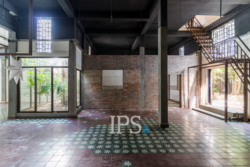 366 Sqm Retail Space For Rent - Sala Kamreuk, Siem Reap