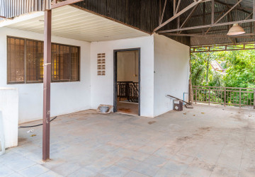 366 Sqm Retail Space For Rent - Sala Kamreuk, Siem Reap thumbnail