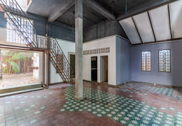 366 Sqm Retail Space For Rent - Sala Kamreuk, Siem Reap thumbnail