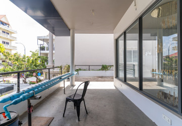 594 Sqm Commercial Building For Rent- Daun Penh, Phnom Penh thumbnail