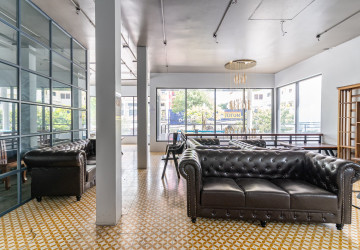 594 Sqm Commercial Building For Rent- Daun Penh, Phnom Penh thumbnail