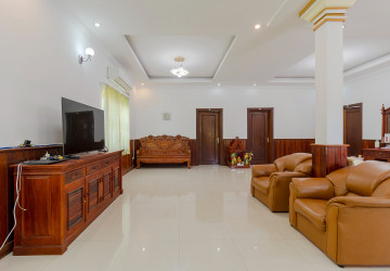 7 Bedroom House For Rent - Svay Dangkum, Siem Reap thumbnail
