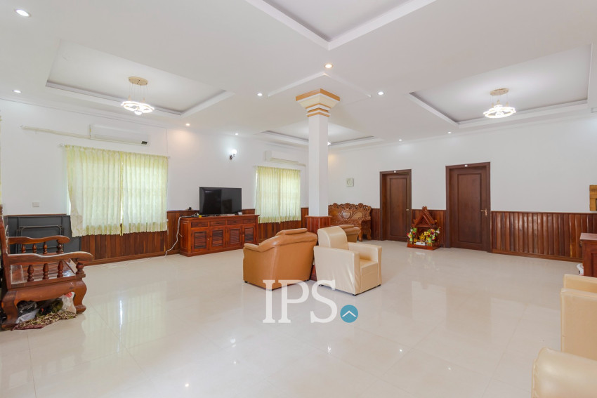 7 Bedroom House For Rent - Svay Dangkum, Siem Reap