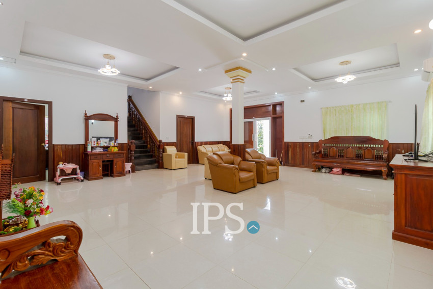 7 Bedroom House For Rent - Svay Dangkum, Siem Reap