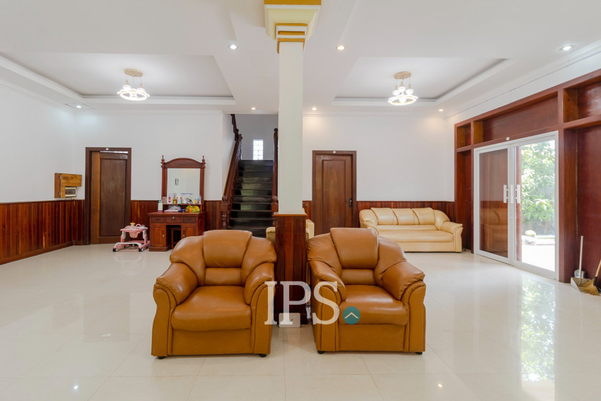 7 Bedroom House For Rent - Svay Dangkum, Siem Reap