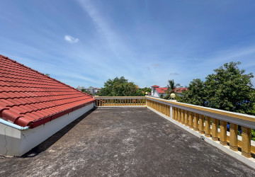 7 Bedroom House For Rent - Svay Dangkum, Siem Reap thumbnail