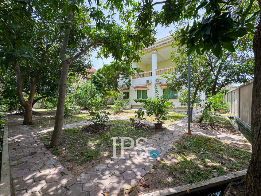 7 Bedroom House For Rent - Svay Dangkum, Siem Reap