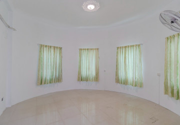 7 Bedroom House For Rent - Svay Dangkum, Siem Reap thumbnail