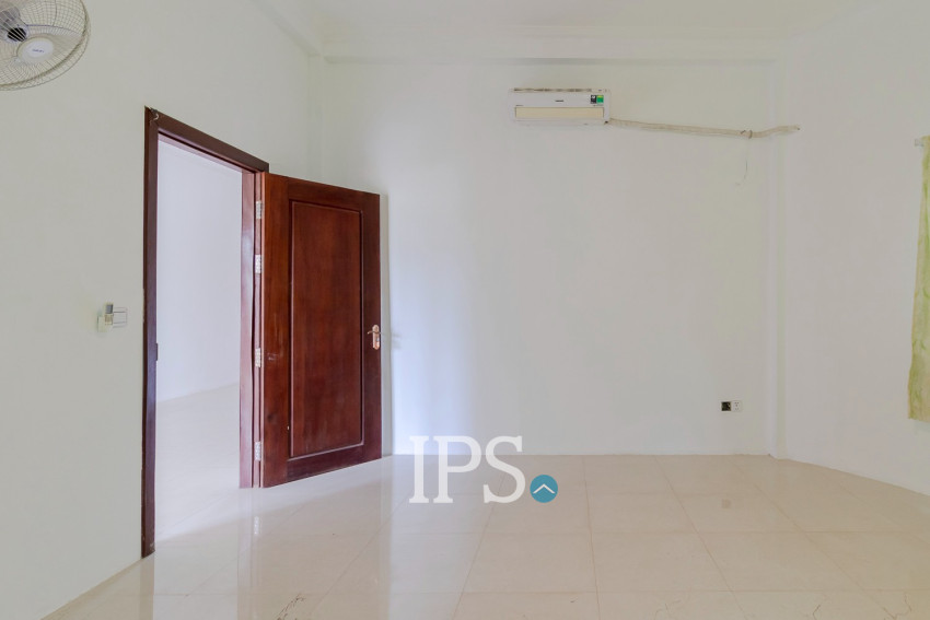 7 Bedroom House For Rent - Svay Dangkum, Siem Reap