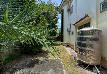 7 Bedroom House For Rent - Svay Dangkum, Siem Reap thumbnail