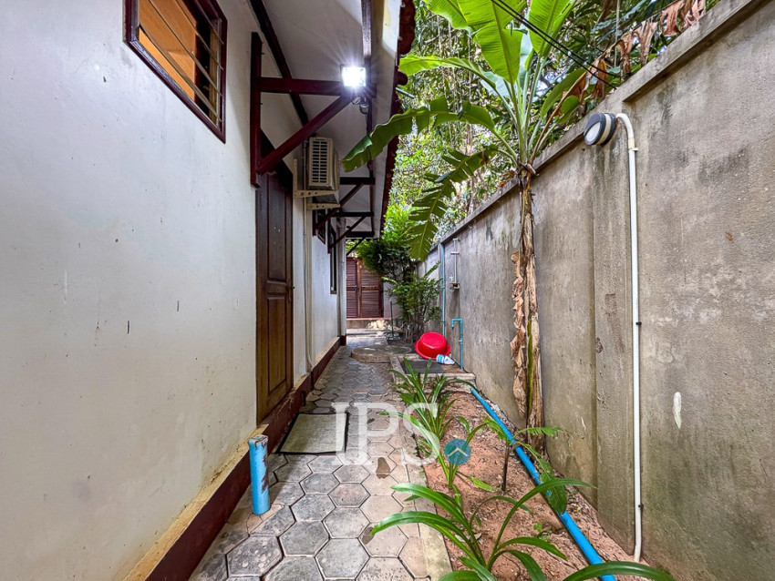 2 Bedroom Compound House For Rent - Sala Kamreuk, Siem Reap
